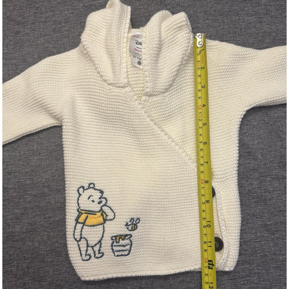 Disney by Hanna Andersson baby Us 6-12 months Winnie the Pooh Cardigan - Picture 4 of 6